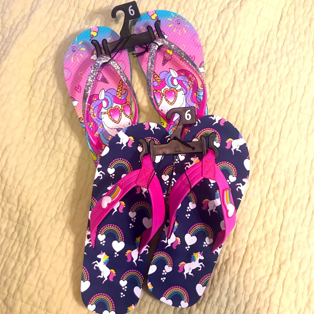 👕3/$30  2 pair - Pink, Blue- Unicorn Rainbow